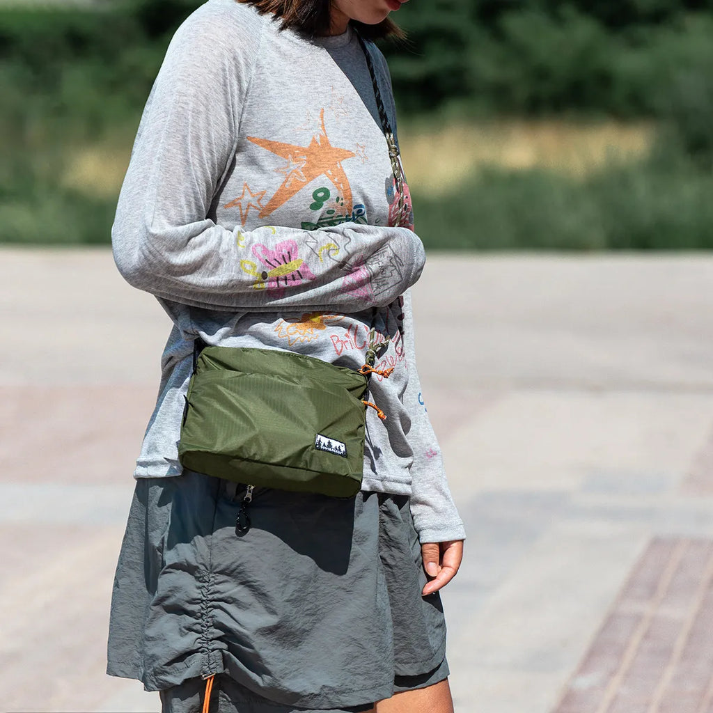 0135 Mini Crossbody Bag – Lightweight Nylon Square Shoulder Bag for Travel & Everyday Use