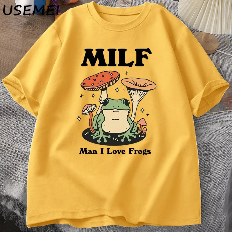 0073 Retro Frog T‑Shirt – Funny Cottagecore MILF Froggy Graphic Tee for Men, Casual Streetwear