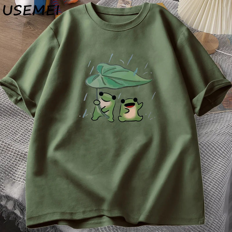 0074 Funny Frog Cute T‑Shirt – Rain & Love Graphic Tee for Men & Women, Casual Streetwear