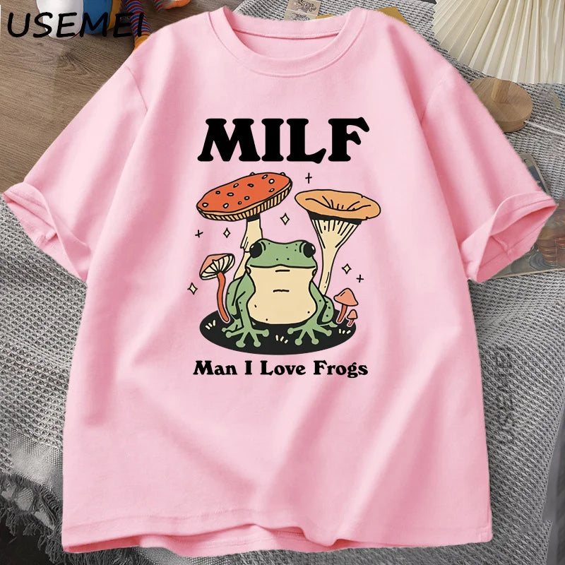 0073 Retro Frog T‑Shirt – Funny Cottagecore MILF Froggy Graphic Tee for Men, Casual Streetwear